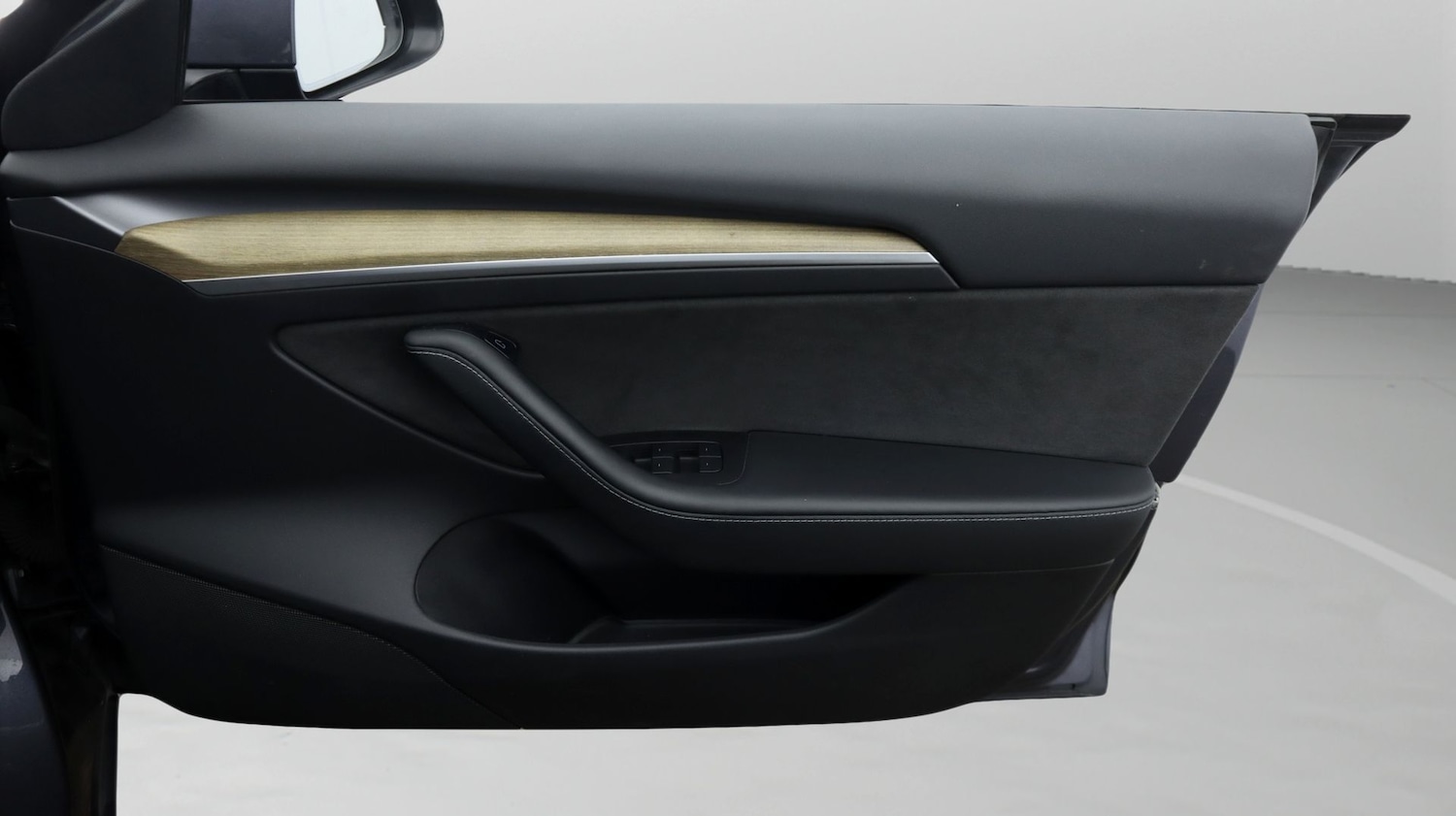 Used Tesla Model 3 2021 for sale - 77592296: Photo 15