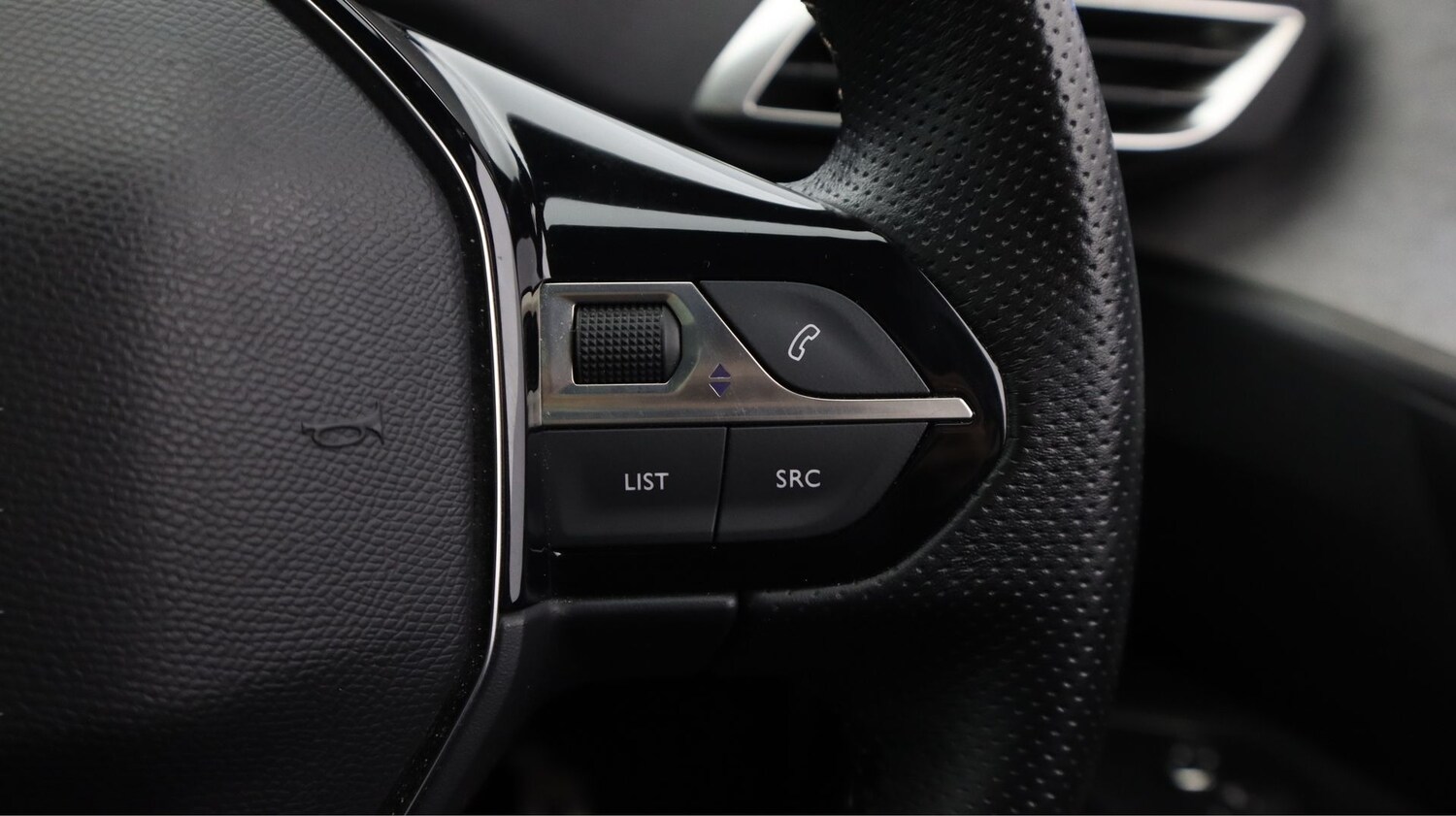 Used Peugeot 5008 2023 for sale - 78012457: Photo 25