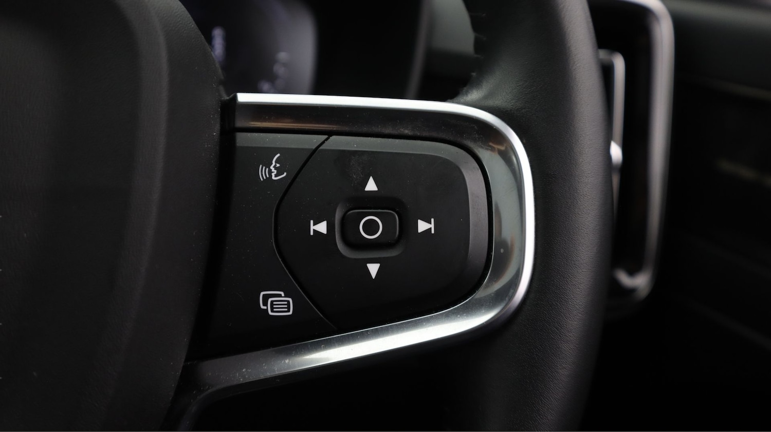 Used Volvo XC40 2021 for sale - 77749678: Photo 26