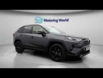 2020 (20) - 2.5 VVT-i Hybrid Dynamic 5dr CVT 2WD