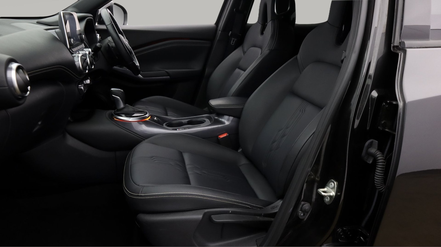 Used Nissan Juke 2023 for sale - 78045998: Photo 14