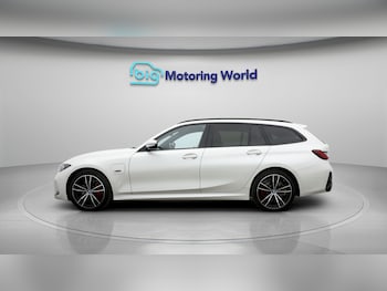 Used BMW 3 Series 2023 for sale - 78976108: Photo