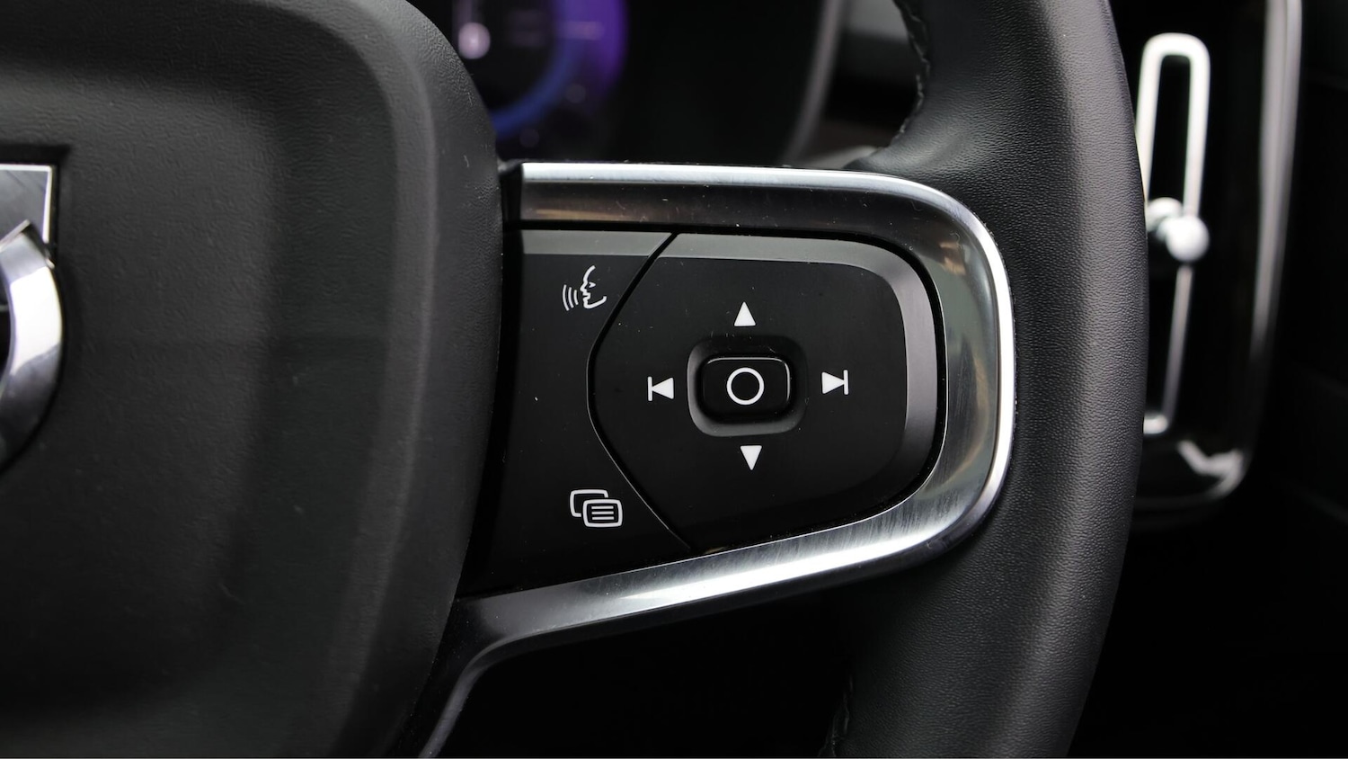 Used Volvo C40 2022 for sale - 76432001: Photo 25