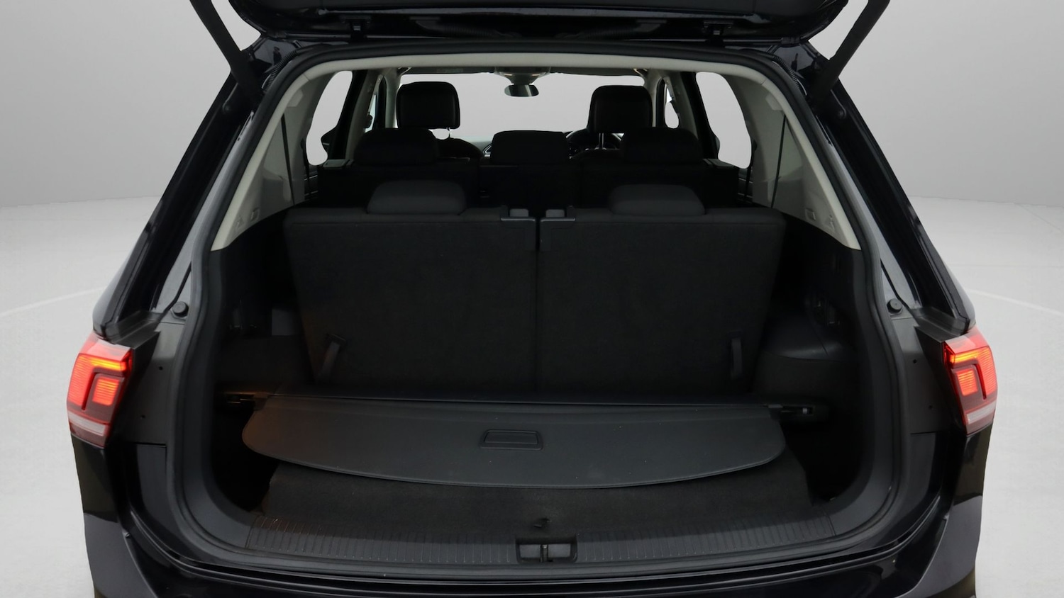 Used Volkswagen Tiguan Allspace 2020 for sale - 77775360: Photo 21