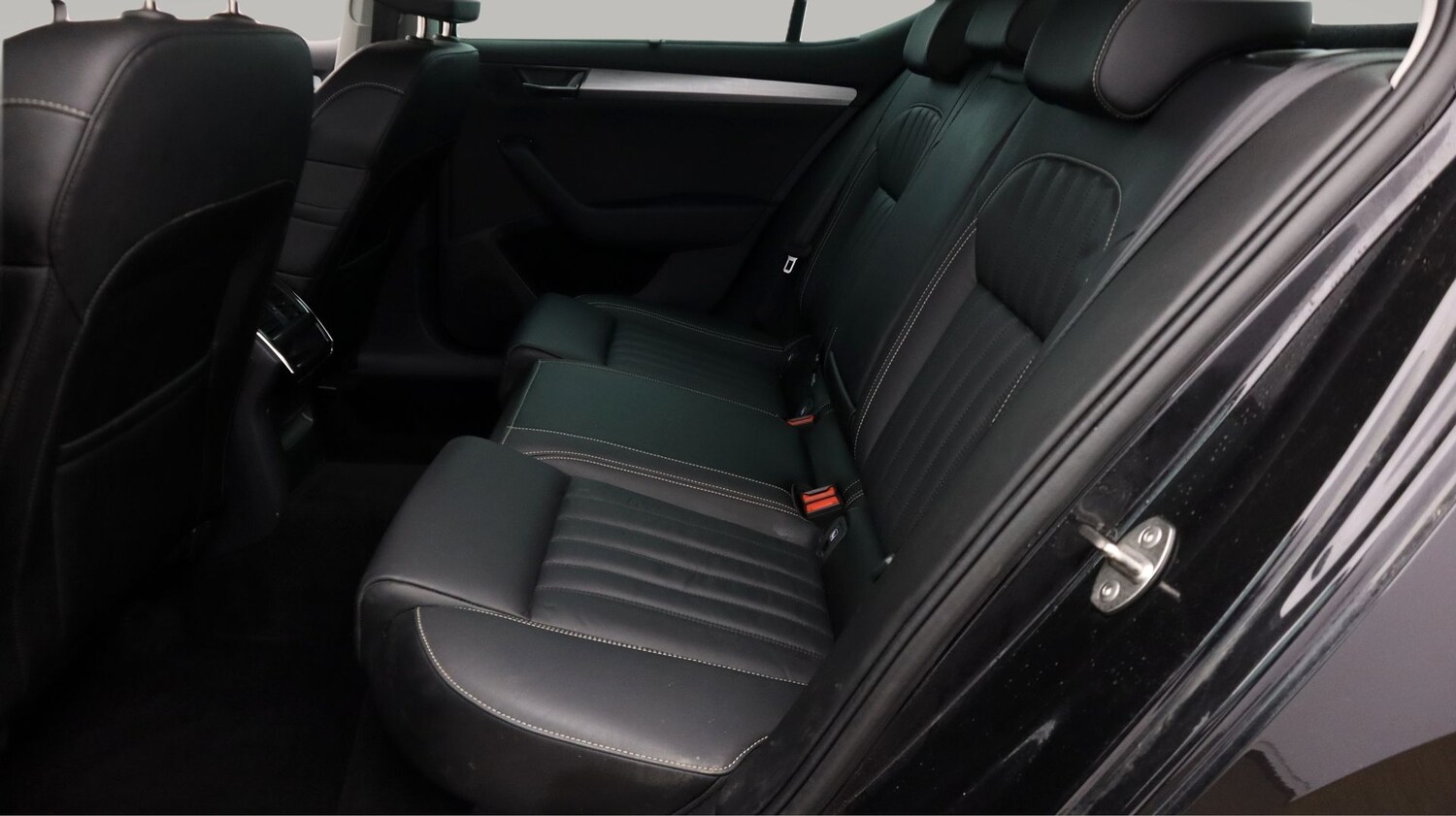 Used Skoda Superb 2023 for sale - 78190722: Photo 16