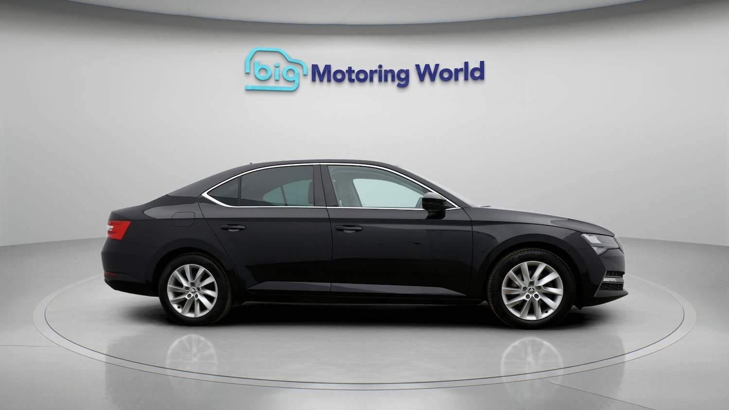 Used Skoda Superb 2023 for sale - 78190722: Photo 8