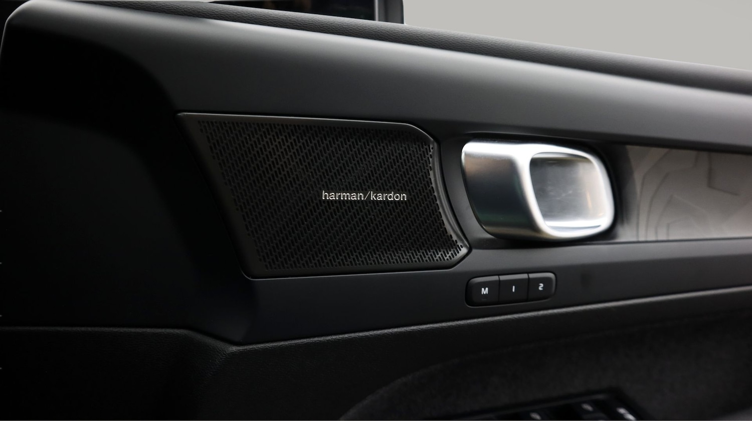 Used Volvo EX40 2025 for sale - 77730824: Photo 21