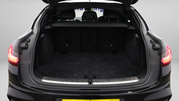 Used BMW X4 2019 for sale - 76327384: Photo 18