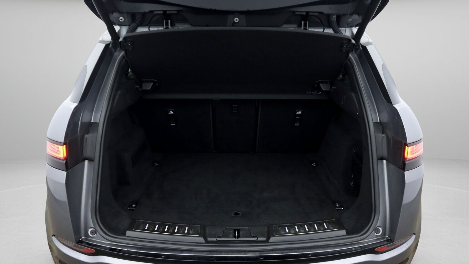 Used Land Rover Range Rover Evoque 2021 for sale - 77984578: Photo 17