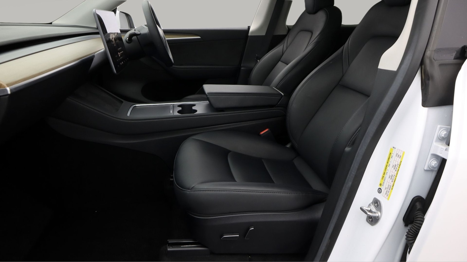 Used Tesla Model Y 2023 for sale - 77568251: Photo 14