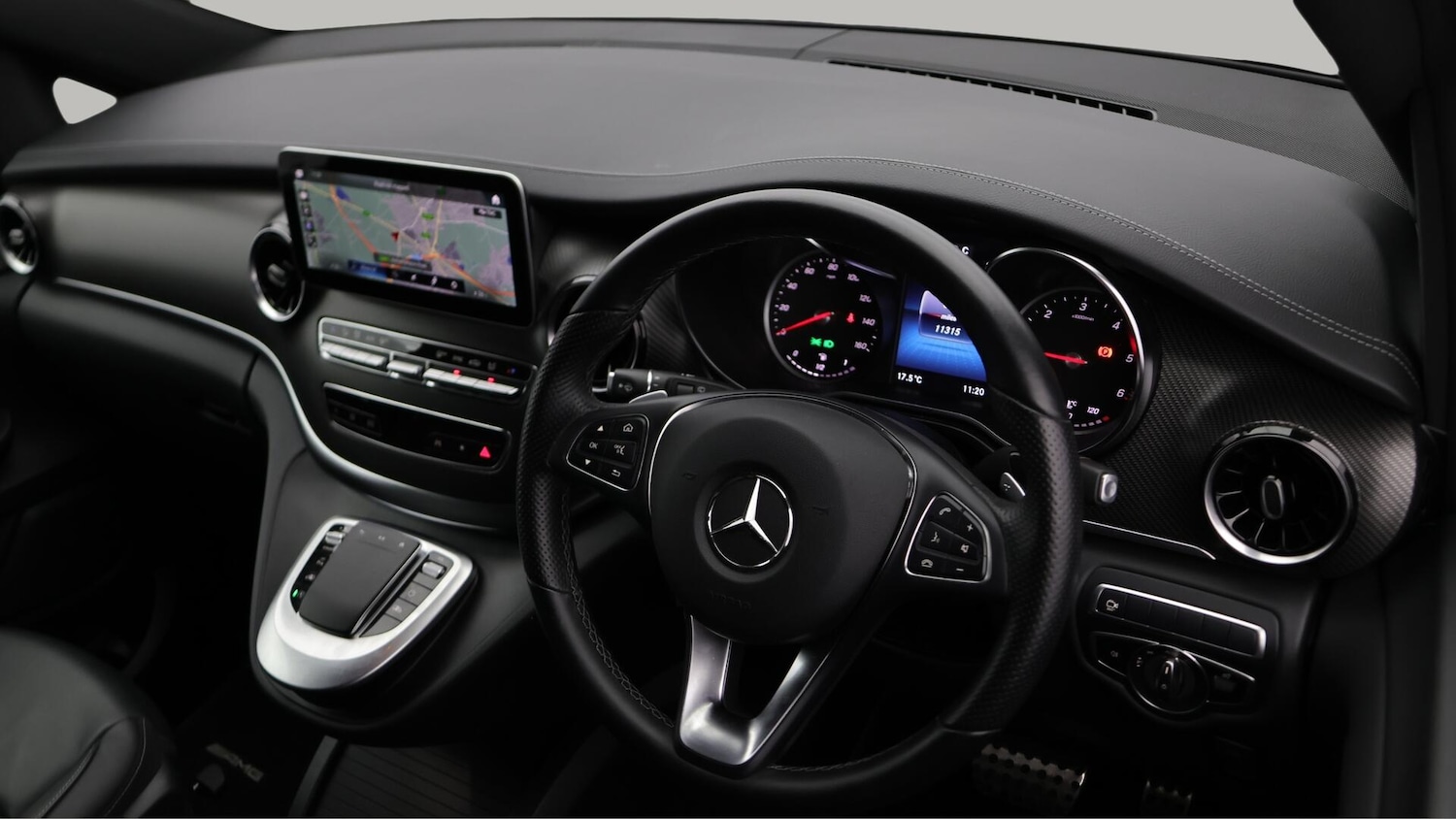 Used Mercedes-Benz V-Class 2023 for sale - 76457594: Photo 10