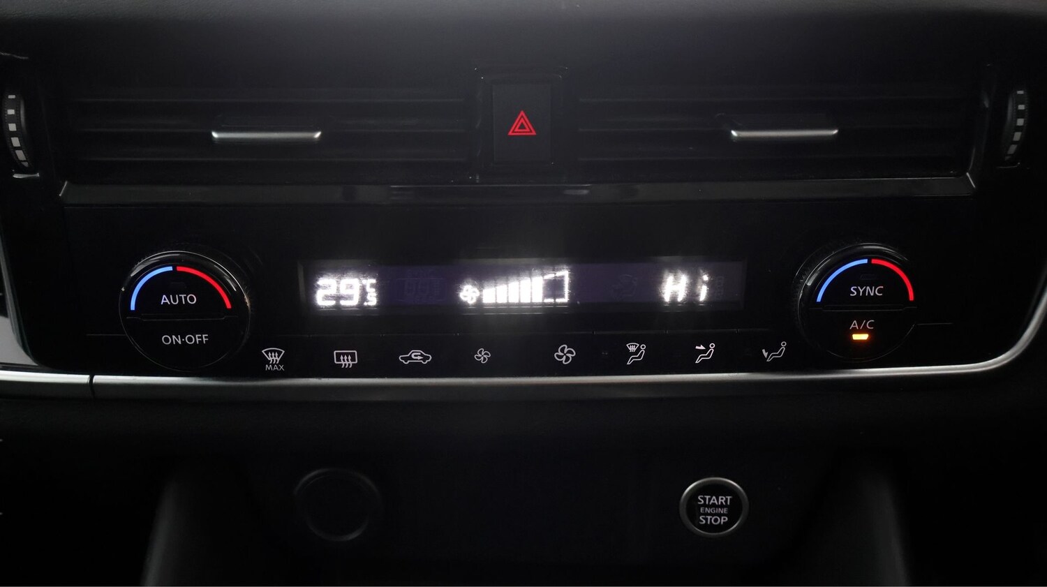 Used Nissan Qashqai for sale - 77616947: Photo 11