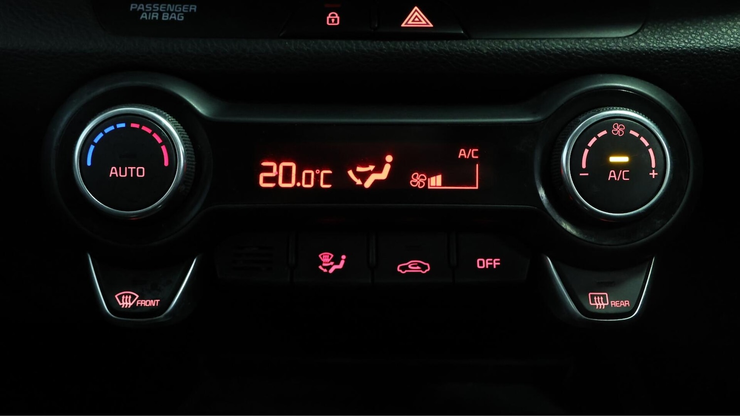 Used Kia Stonic 2021 for sale - 76597405: Photo 13