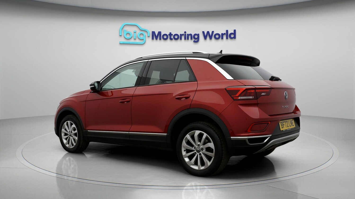 Used Volkswagen T-Roc 2023 for sale - 77656026: Photo 5