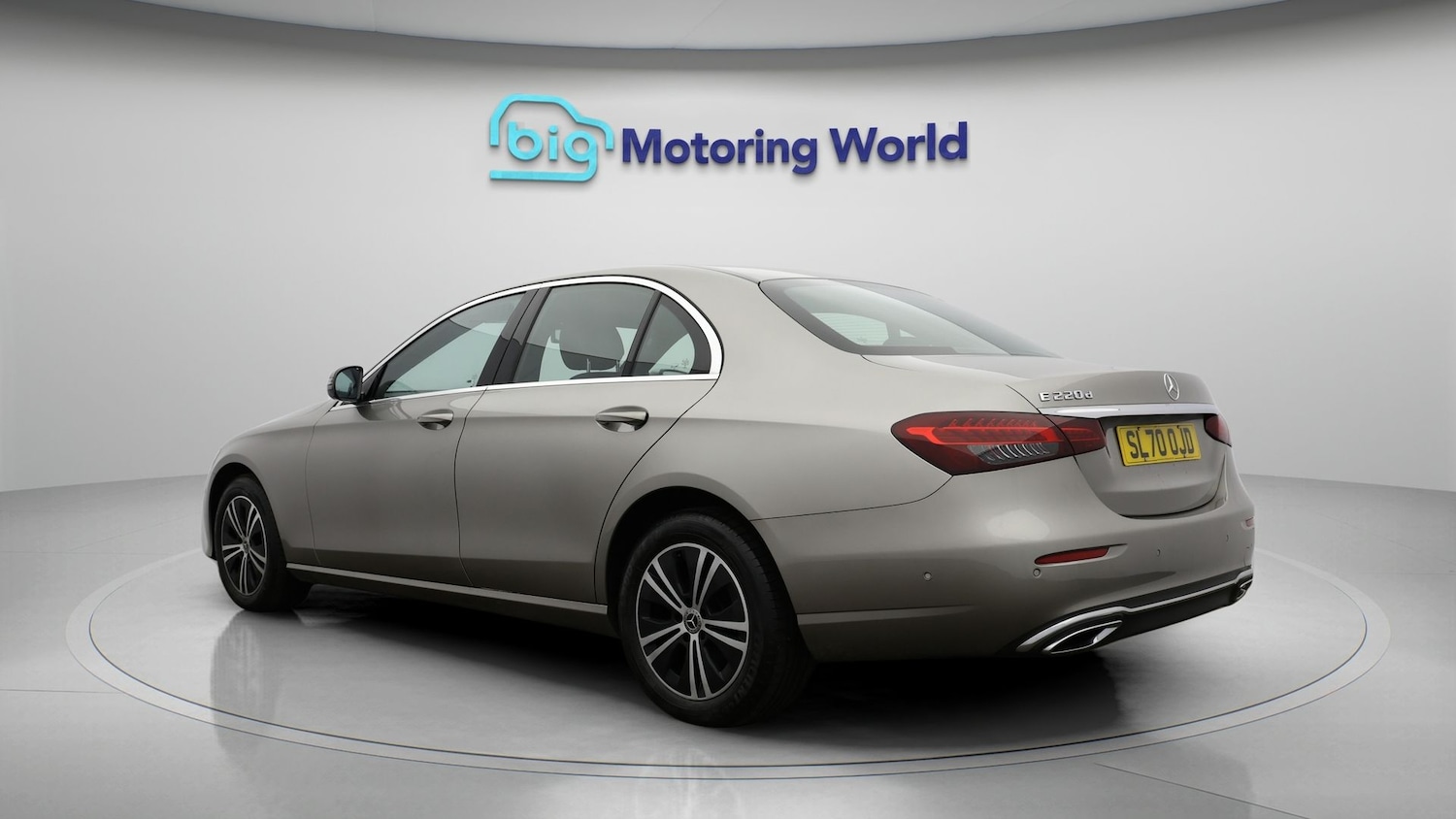 Used Mercedes-Benz E Class 2021 for sale - 77463336: Photo 5