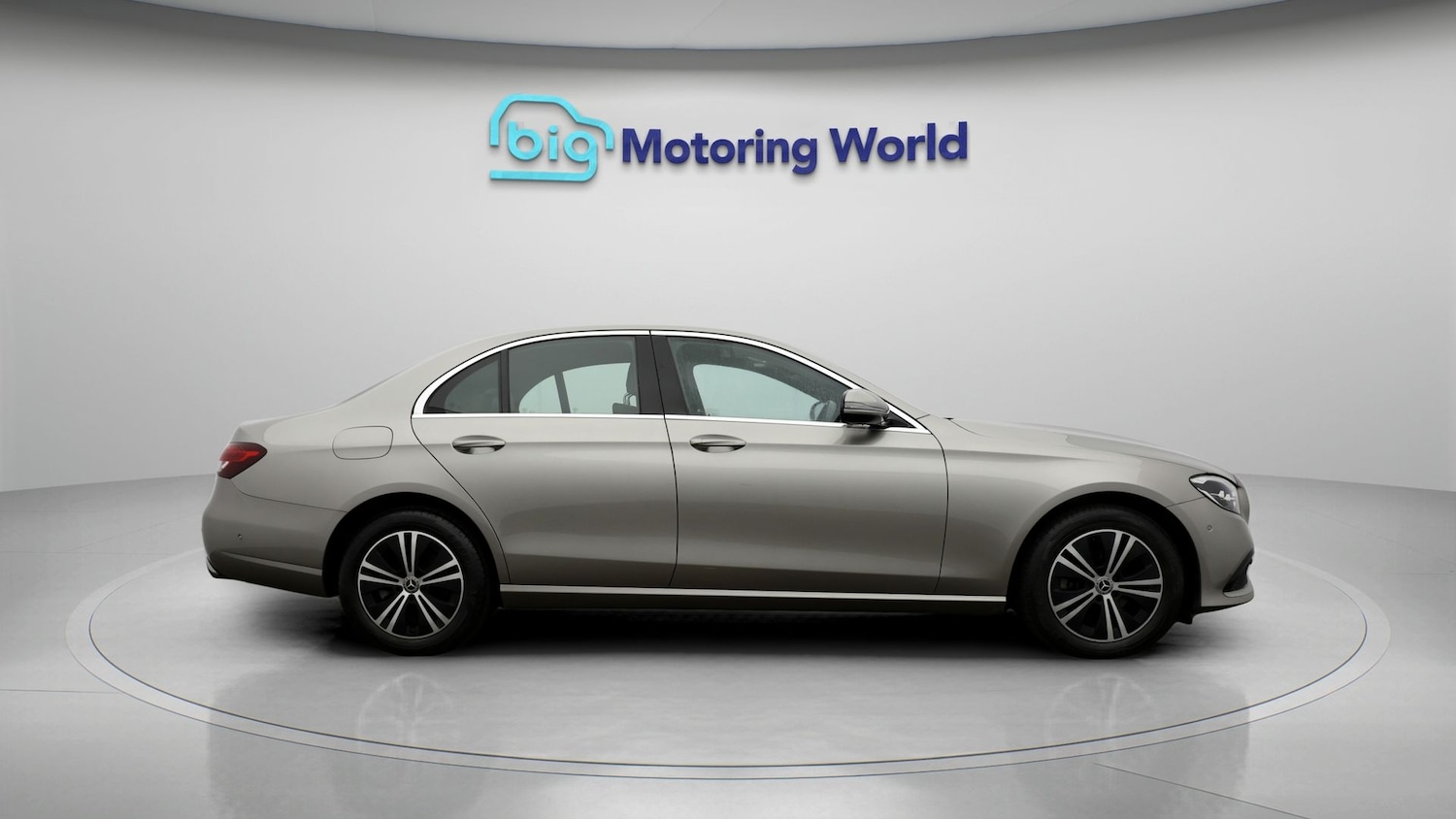 Used Mercedes-Benz E Class 2021 for sale - 77463336: Photo 8