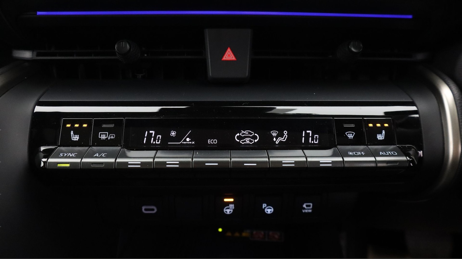 Used Toyota C-HR 2024 for sale - 77994487: Photo 12