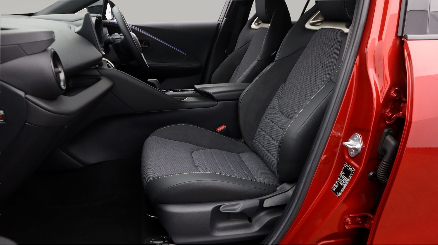 Used Toyota C-HR 2024 for sale - 77994487: Photo 14