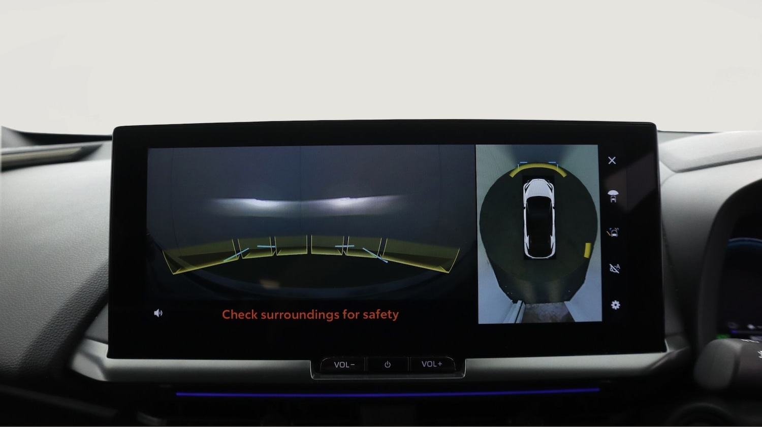 Used Toyota C-HR 2024 for sale - 77994487: Photo 25