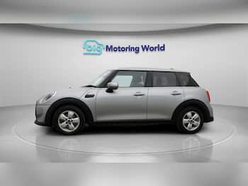 Used MINI Hatch 2024 for sale - 79620893: Photo