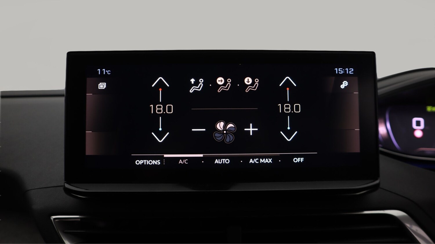 Used Peugeot 3008 2024 for sale - 77206304: Photo 12