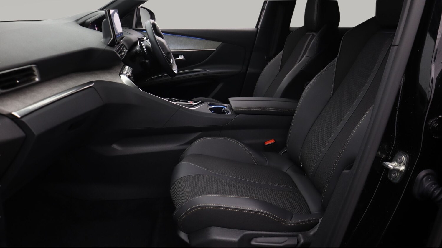 Used Peugeot 3008 2024 for sale - 77206304: Photo 14