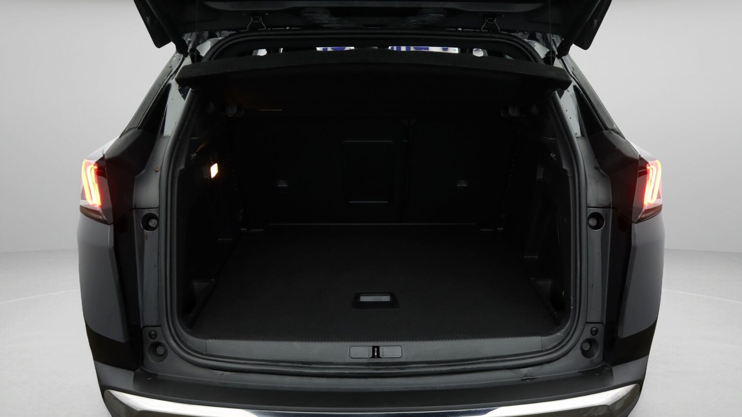 Used Peugeot 3008 2024 for sale - 77206304: Photo 17