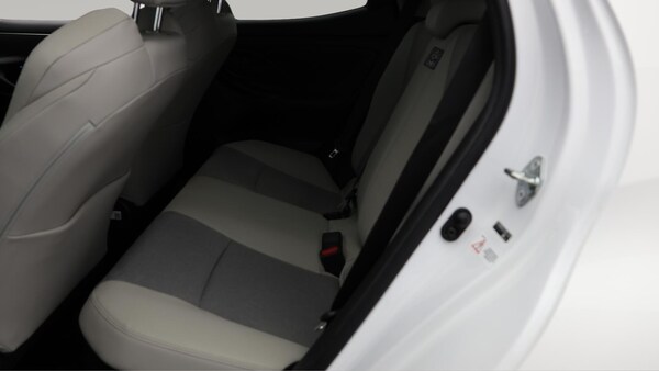 Used Toyota Yaris 2023 for sale - 75696970: Photo 17