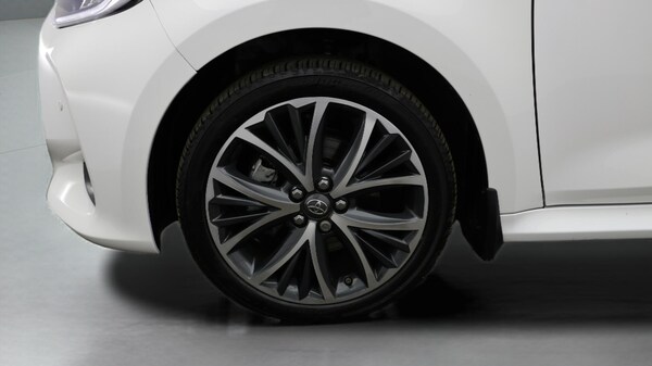 Used Toyota Yaris 2023 for sale - 75696970: Photo 19