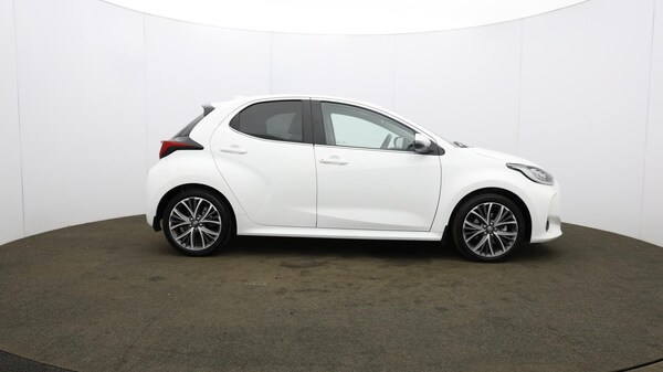 Used Toyota Yaris 2023 for sale - 75696970: Photo 55