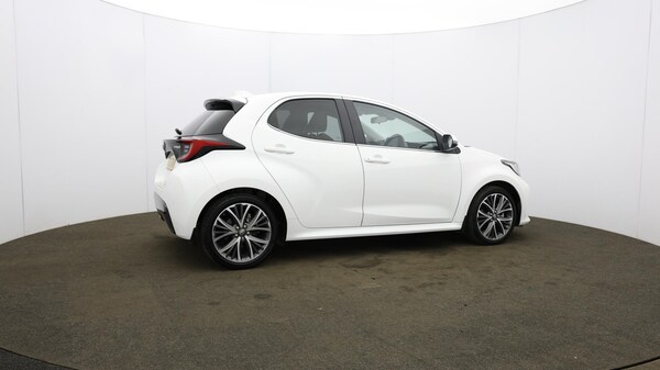 Used Toyota Yaris 2023 for sale - 75696970: Photo 59