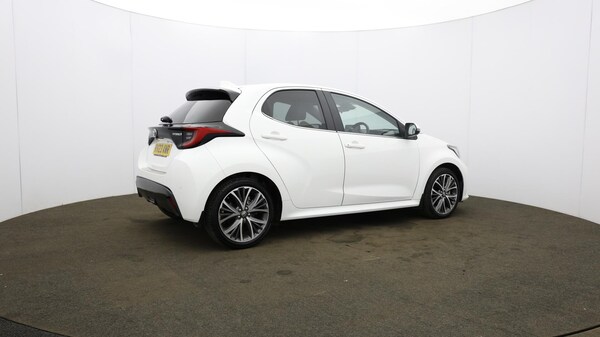 Used Toyota Yaris 2023 for sale - 75696970: Photo 60