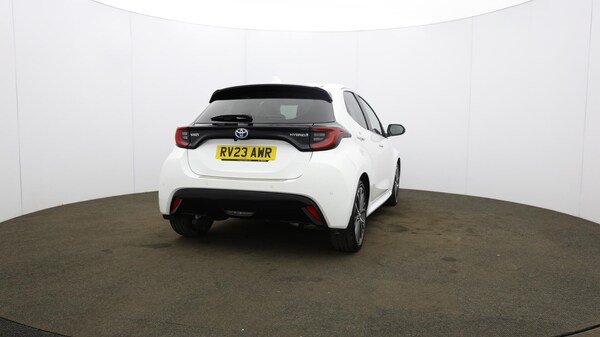 Used Toyota Yaris 2023 for sale - 75696970: Photo 64