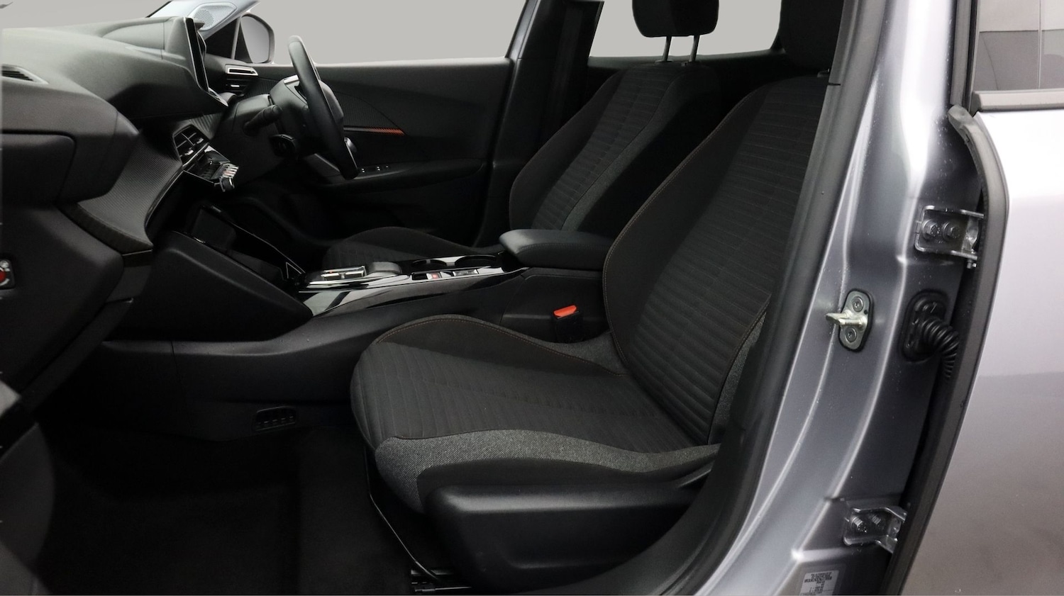 Used Peugeot 2008 2022 for sale - 77570213: Photo 14