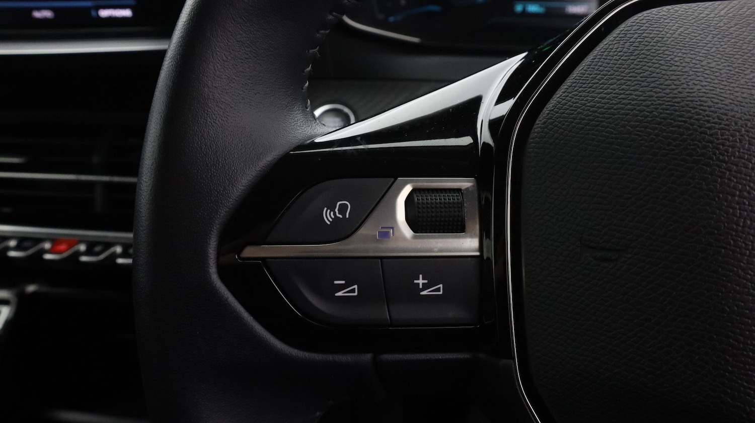 Used Peugeot 2008 2022 for sale - 77570213: Photo 23