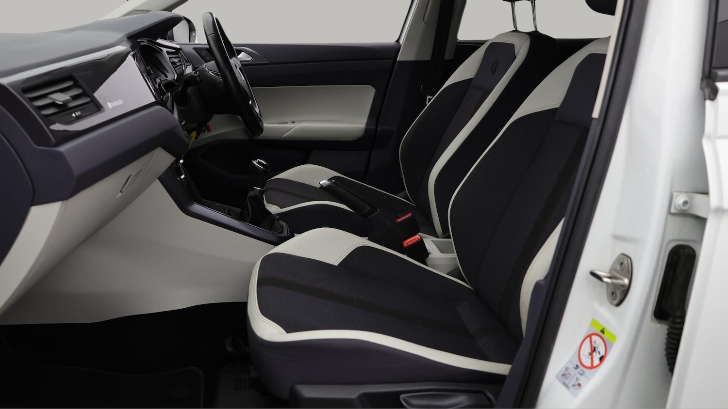 Used Volkswagen Polo 2021 for sale - 76060462: Photo 15