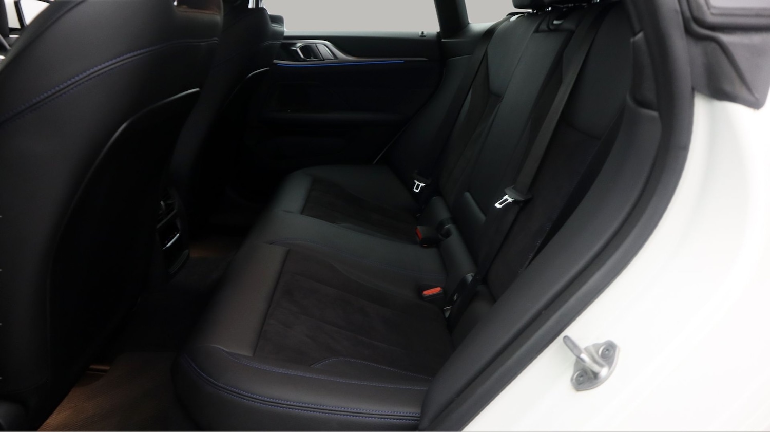 Used BMW i4 2023 for sale - 77182094: Photo 16
