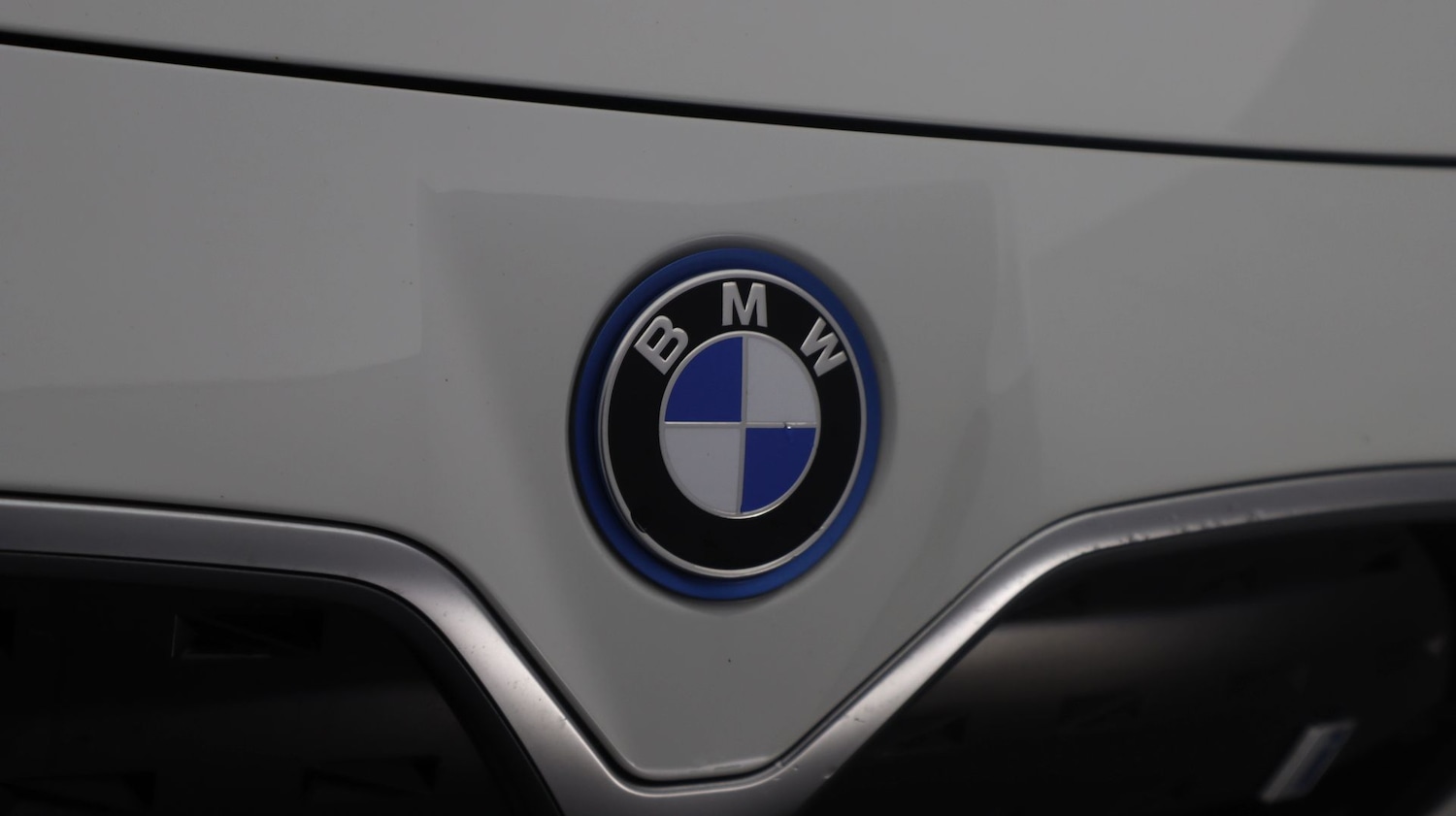 Used BMW i4 2023 for sale - 77182094: Photo 24