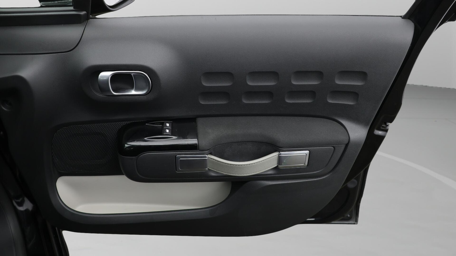 Used Citroen C3 2022 for sale - 76000738: Photo 16