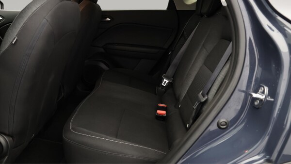 Used Renault Captur 2021 for sale - 76295821: Photo 17