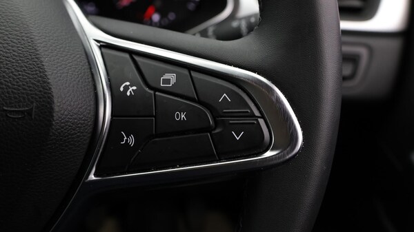 Used Renault Captur 2021 for sale - 76295821: Photo 23