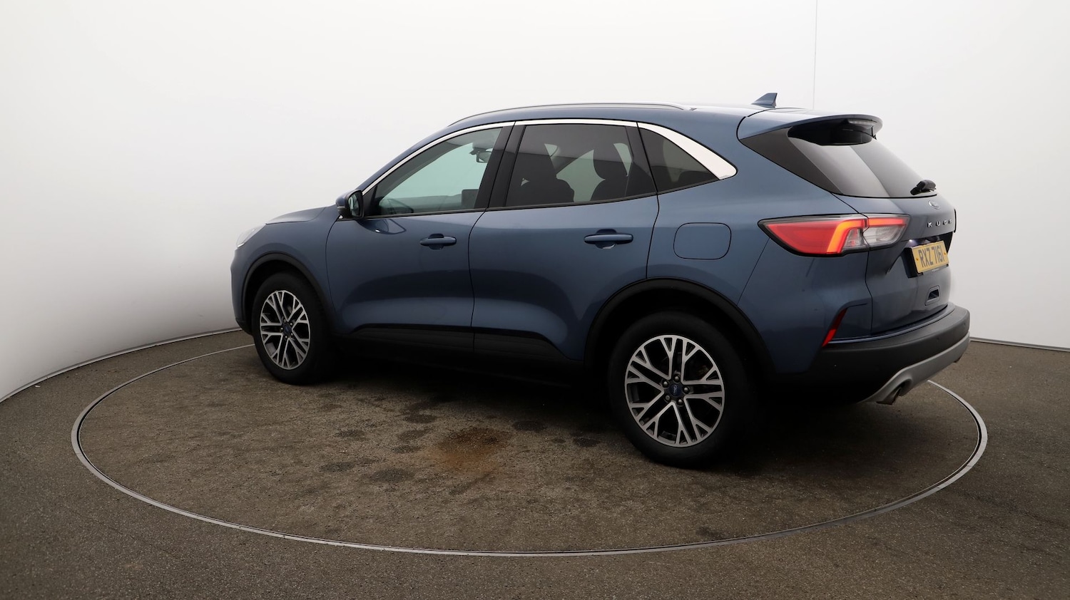 Used Ford Kuga 2022 for sale - 77077186: Photo 2