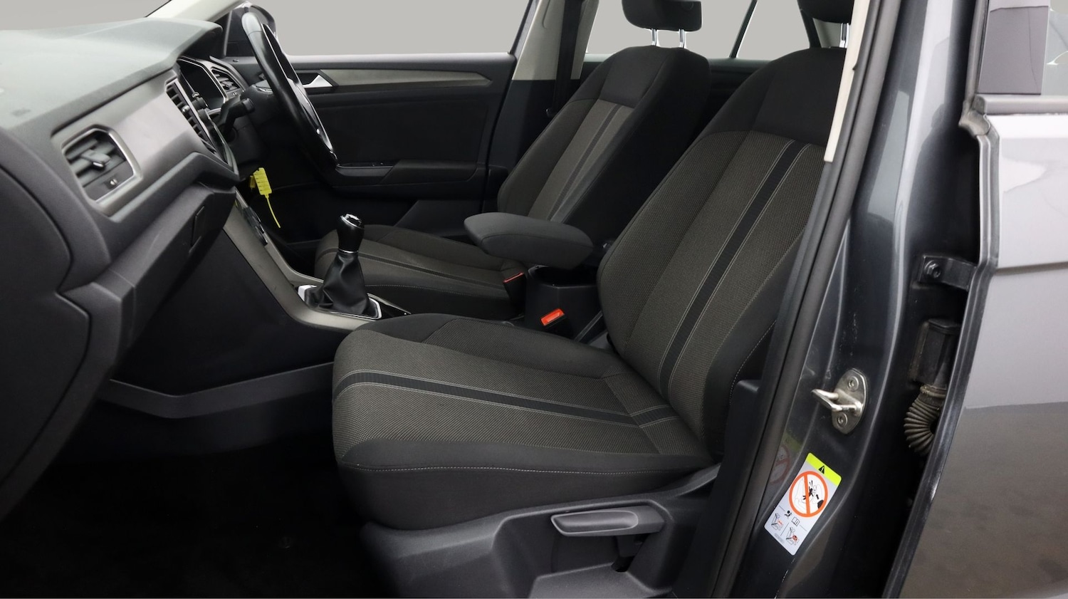 Used Volkswagen T-Roc 2021 for sale - 77809232: Photo 14