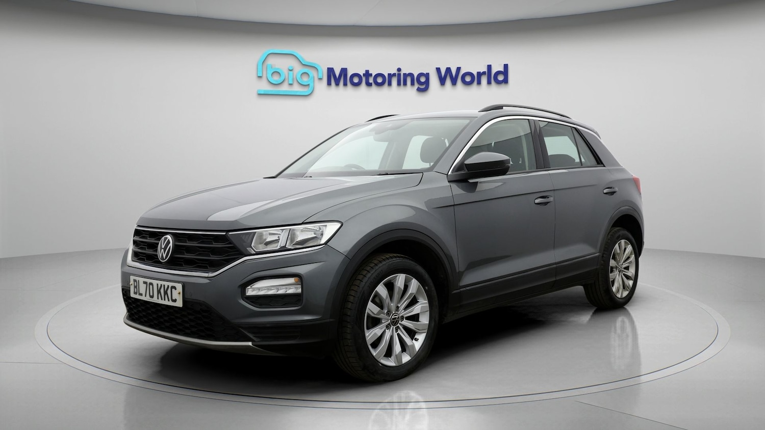 Used Volkswagen T-Roc 2021 for sale - 77809232: Photo 3