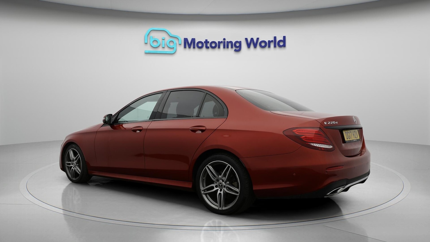 Used Mercedes-Benz E Class 2017 for sale - 76359930: Photo 6