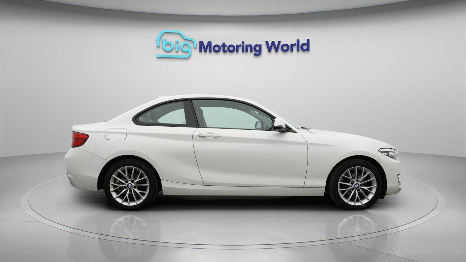 Used BMW 2 Series 2018 for sale - 76388684: Photo 9
