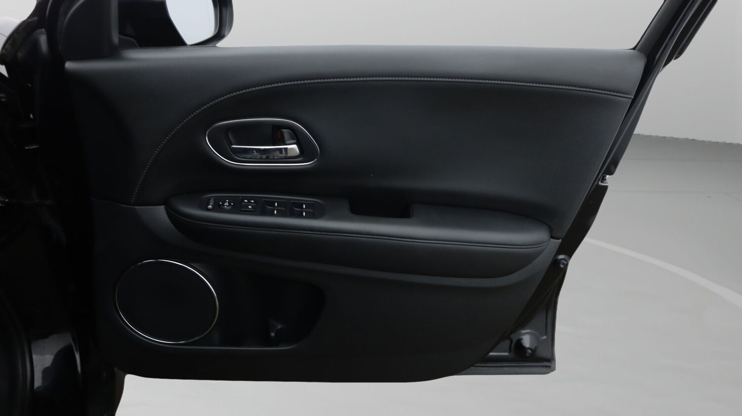 Used Honda HR-V 2018 for sale - 78020604: Photo 15