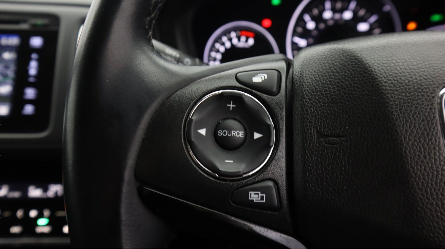 Used Honda HR-V 2018 for sale - 78020604: Photo 22