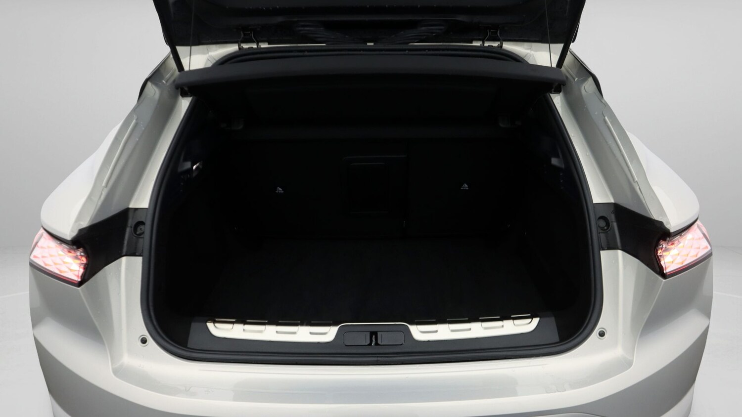 Used DS Automobiles DS 4 2024 for sale - 77258430: Photo 17