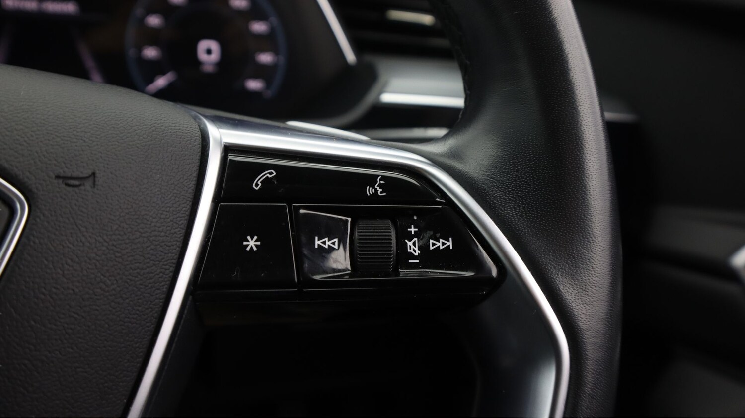 Used Audi e-tron 2021 for sale - 77345752: Photo 23